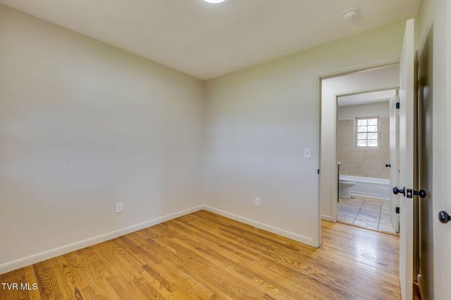 895 Choctaw Drive, Chuckey, TN 37641