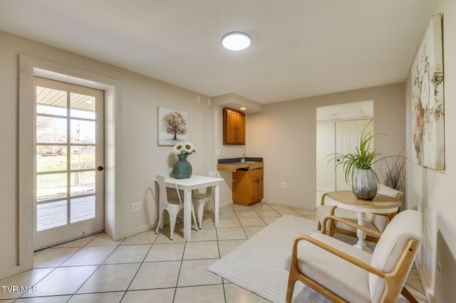 895 Choctaw Drive, Chuckey, TN 37641