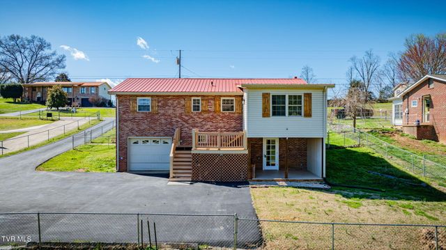 895 Choctaw Drive, Chuckey, TN 37641