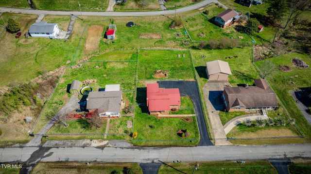 895 Choctaw Drive, Chuckey, TN 37641