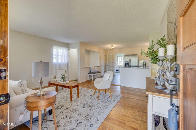 895 Choctaw Drive, Chuckey, TN 37641