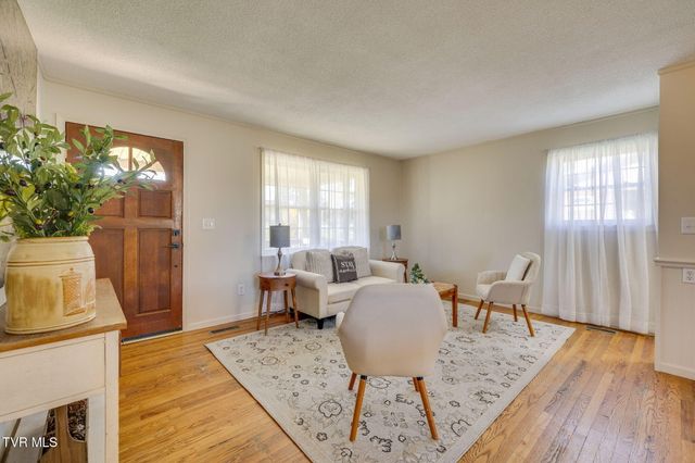 895 Choctaw Drive, Chuckey, TN 37641