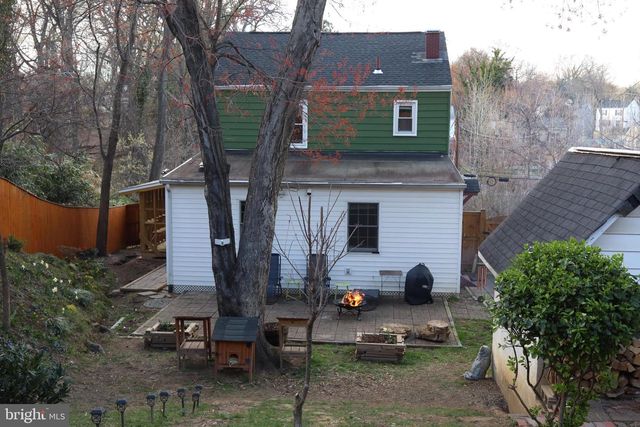 6719 KNOLLBROOK DR, Hyattsville, MD 20783