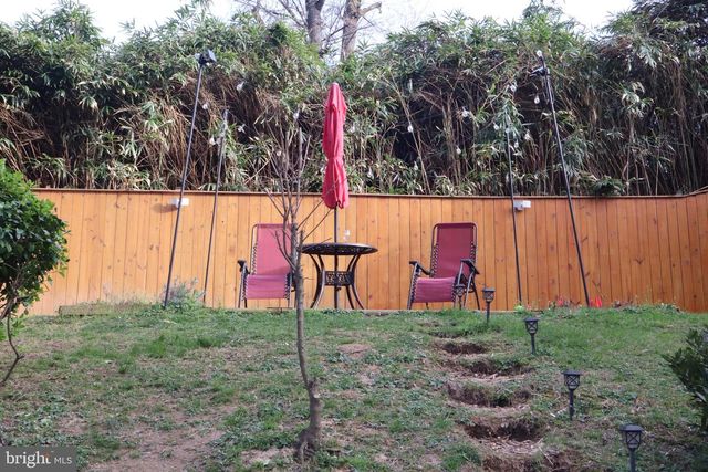 6719 KNOLLBROOK DR, Hyattsville, MD 20783