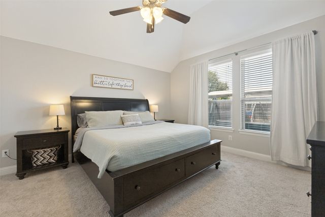 2124 Bishop Barrel Lane, St Paul, TX 75098
