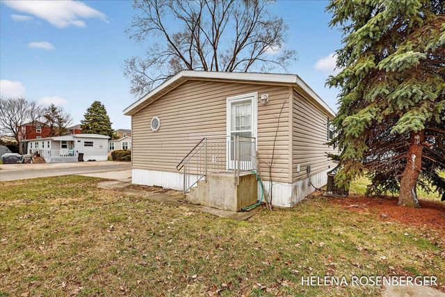 5032 Squaw Valley Lane 102, Allendale, MI 49401