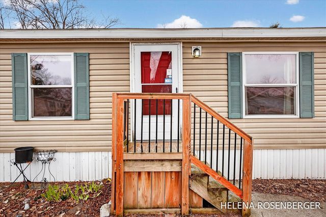 5032 Squaw Valley Lane 102, Allendale, MI 49401