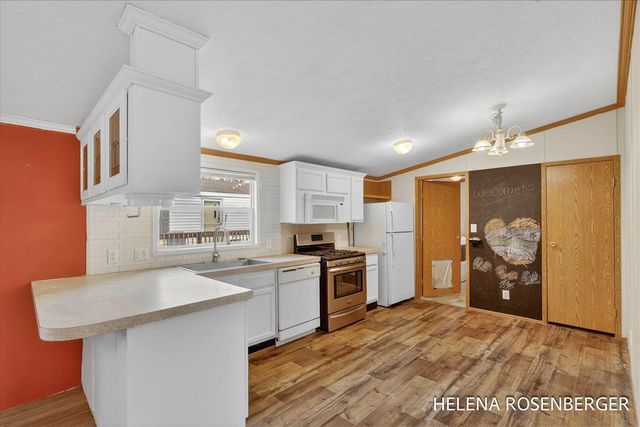 5032 Squaw Valley Lane 102, Allendale, MI 49401