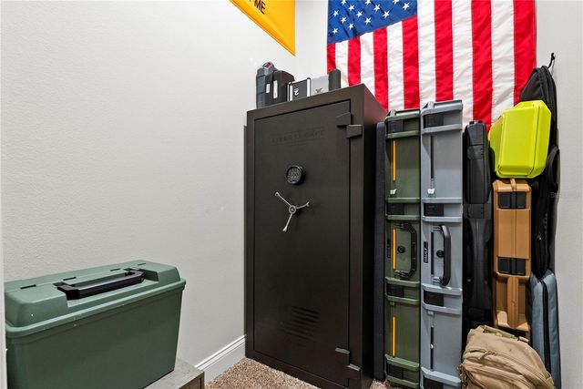 504 YELLOW SUBMARINE COURT, Howey In The Hills, FL 34737