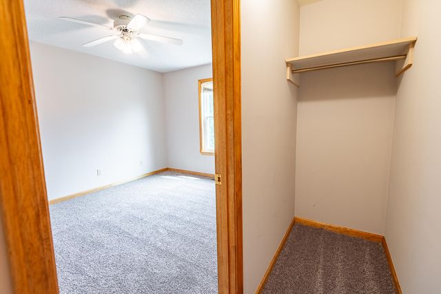 1505 N Granite Drive, Nixa, MO 65714