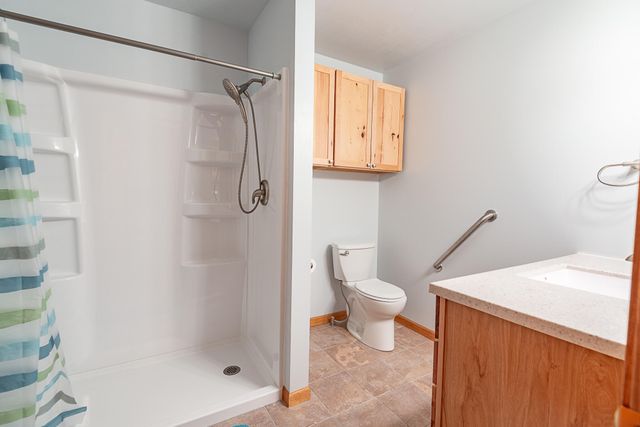 1505 N Granite Drive, Nixa, MO 65714