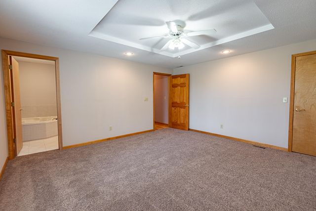 1505 N Granite Drive, Nixa, MO 65714