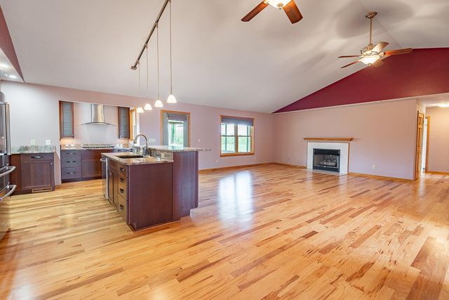 1505 N Granite Drive, Nixa, MO 65714