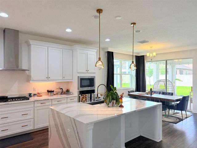 11131 SUNDRIFT DRIVE, Tampa, FL 33647