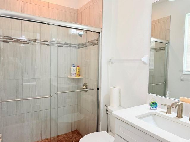 11131 SUNDRIFT DRIVE, Tampa, FL 33647