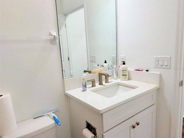 11131 SUNDRIFT DRIVE, Tampa, FL 33647
