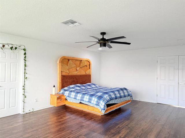 11131 SUNDRIFT DRIVE, Tampa, FL 33647