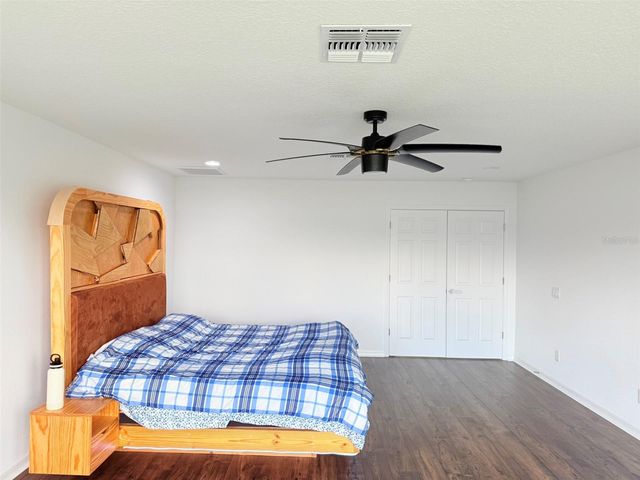 11131 SUNDRIFT DRIVE, Tampa, FL 33647