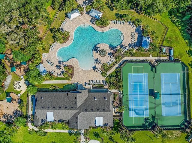 11131 SUNDRIFT DRIVE, Tampa, FL 33647