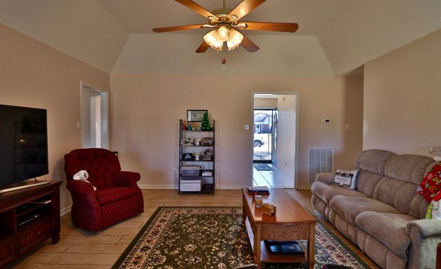 65 WOODSHIRE LN, Brighton, TN 38011