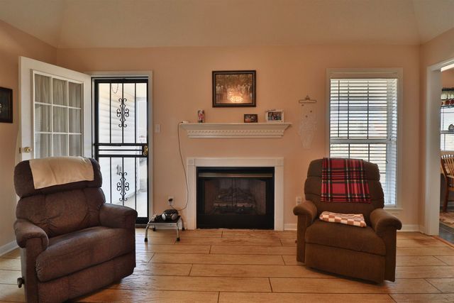 65 WOODSHIRE LN, Brighton, TN 38011