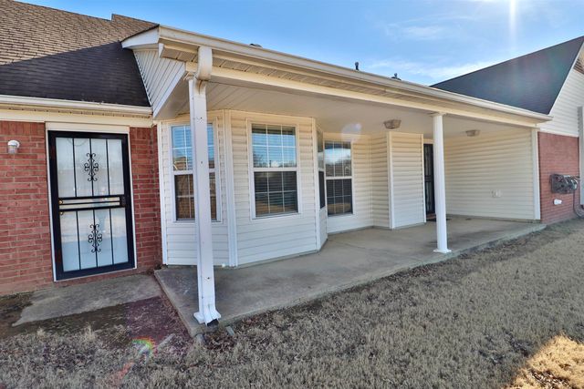 65 WOODSHIRE LN, Brighton, TN 38011