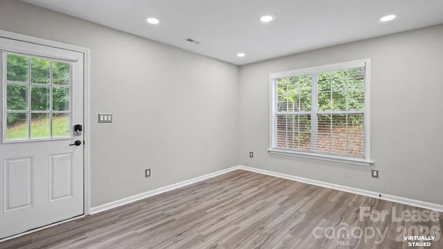 3320 Whitebridge Lane, Charlotte, NC 28262