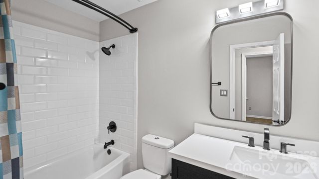 3320 Whitebridge Lane, Charlotte, NC 28262