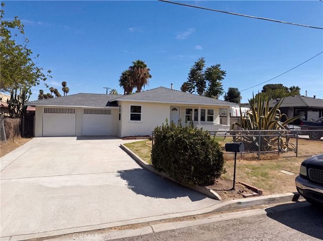 1374 El Nita, Hemet, CA 92544