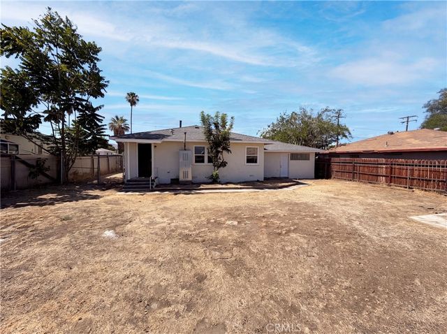 1374 El Nita, Hemet, CA 92544