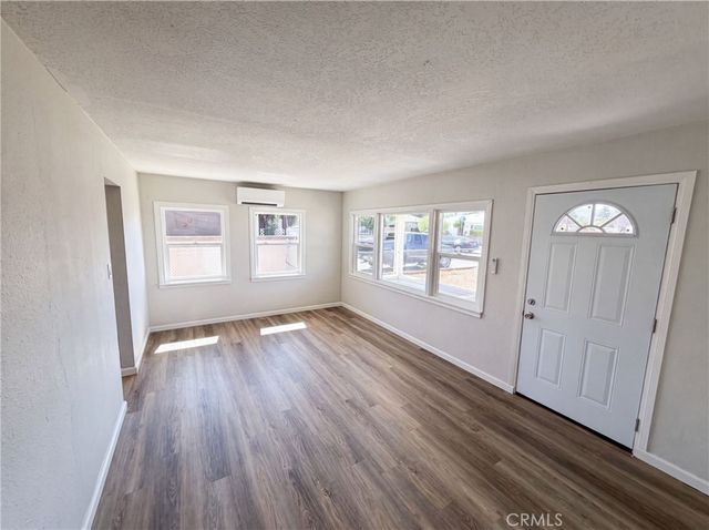 1374 El Nita, Hemet, CA 92544