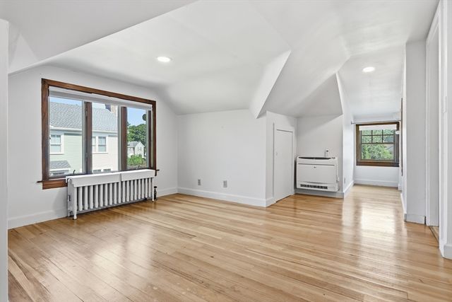 175 Central St, Concord, MA 01742
