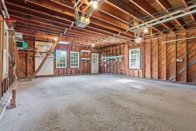 175 Central St, Concord, MA 01742