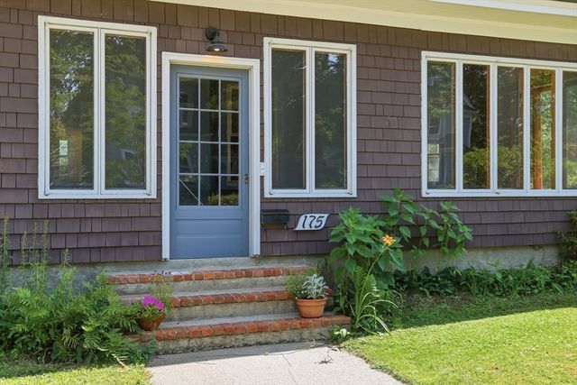 175 Central St, Concord, MA 01742
