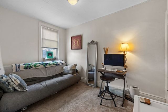5211 Kent Way, Lawrenceville, PA 15201