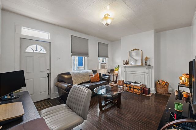 5211 Kent Way, Lawrenceville, PA 15201