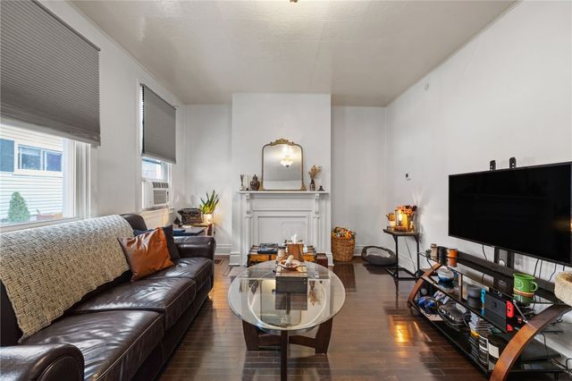 5211 Kent Way, Lawrenceville, PA 15201