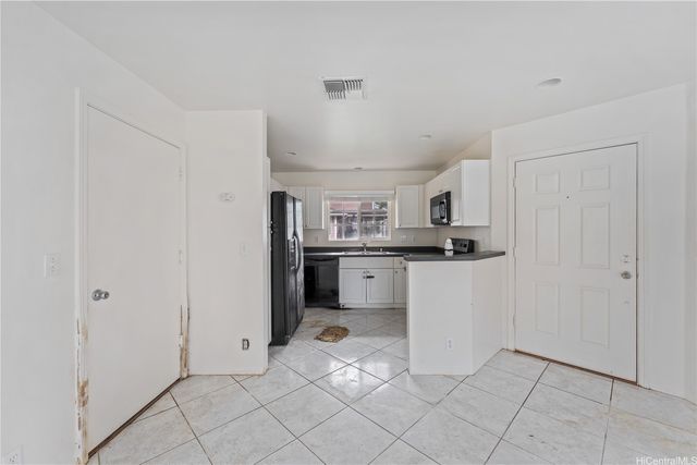 87-1976 Pakeke Street L, Waianae, HI 96792