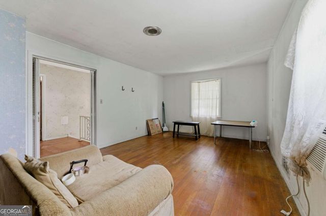 2131 Chevy Chase Lane, Decatur, GA 30032