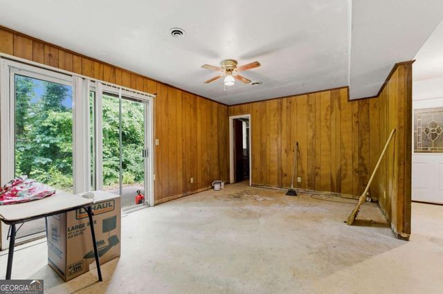 2131 Chevy Chase Lane, Decatur, GA 30032