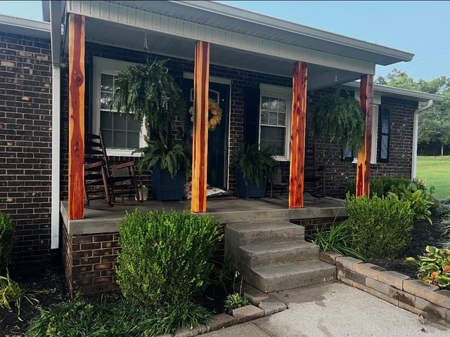 2491 Lassiter Rd, Readyville, TN 37149