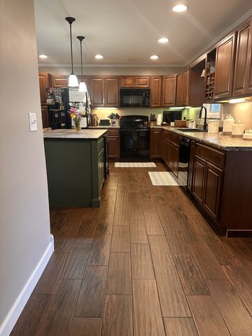 2491 Lassiter Rd, Readyville, TN 37149