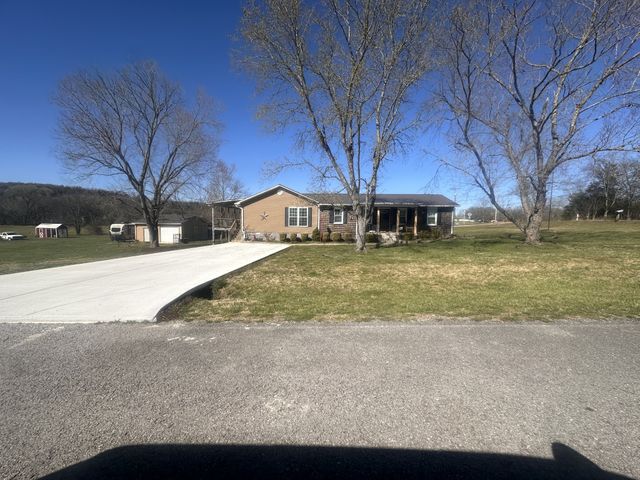 2491 Lassiter Rd, Readyville, TN 37149