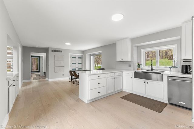 10459 Hyne Road, Brighton Township, MI 48114