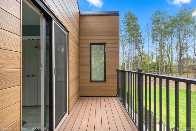 10459 Hyne Road, Brighton Township, MI 48114
