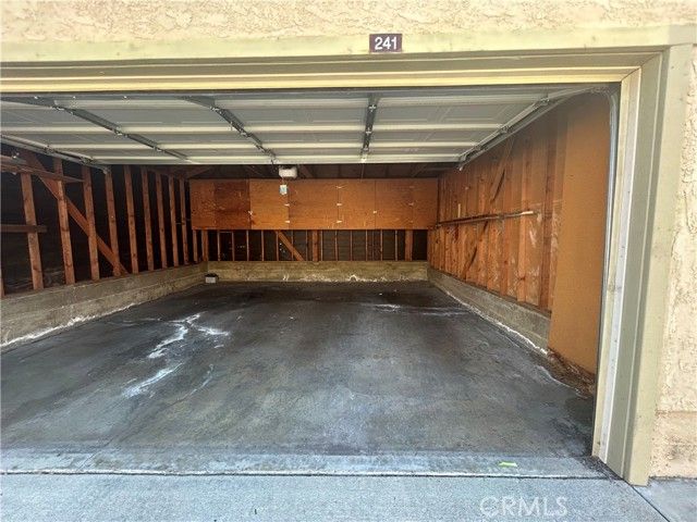 67 Carriage 241, Pomona, CA 91766