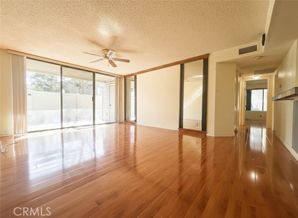 67 Carriage 241, Pomona, CA 91766