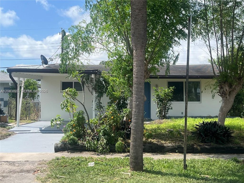 753 SW 3rd Street, Dania Beach, FL 33004