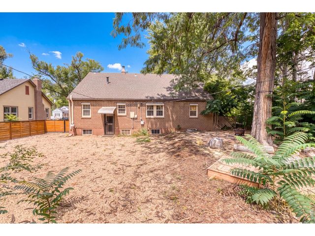 1861 12th Ave, Greeley, CO 80631