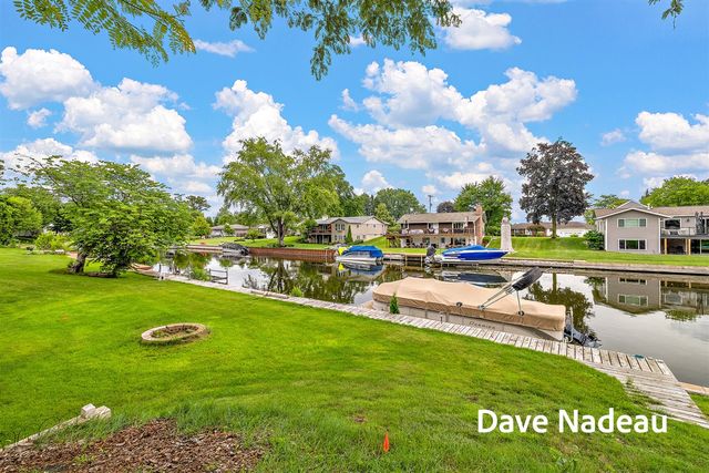 17832 Channel View Drive, Spring Lake, MI 49456